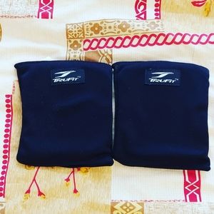 Black Tru fit knee pads OSFM